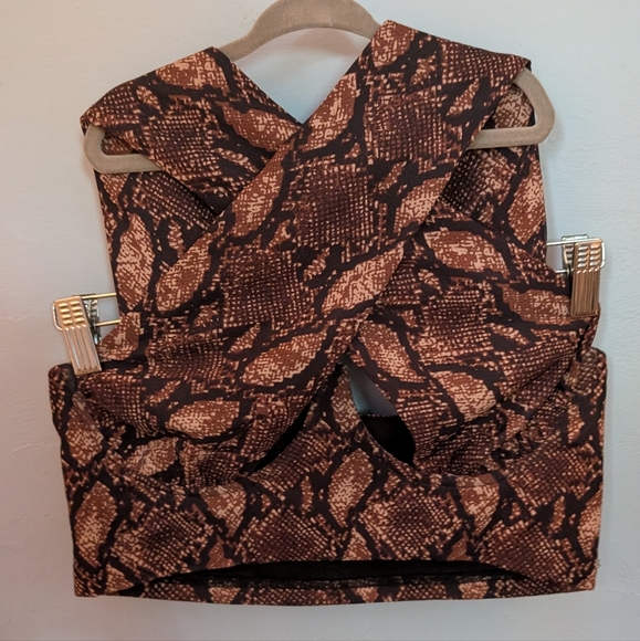 ๐ฅ Superdown Black Brown Embellished Sleeveless Crop Top - Picture 2 of 6